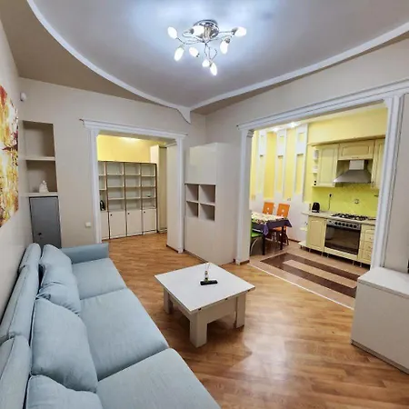 Tourist Apart Central Street In Chisinau Exterior photo