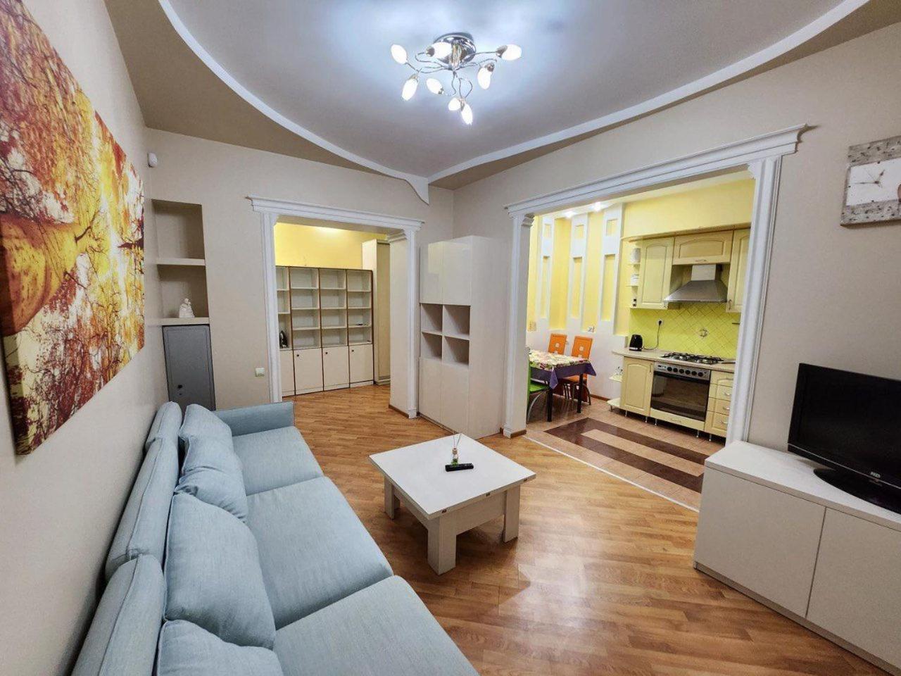Tourist Street In Apartment